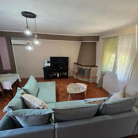 Апартаменты Mountain Paradise Eleftheres (Kavala)